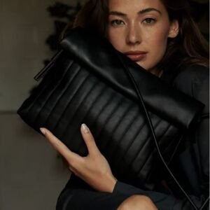 MONK & ANNA kabelka Kitaro - grain black